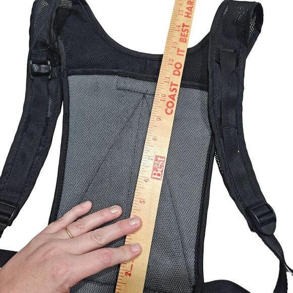 CamelBak HydroBak Hydration Pack 50 oz Lightweight Black & Gray Adjustable Strap - Picture 6 of 7